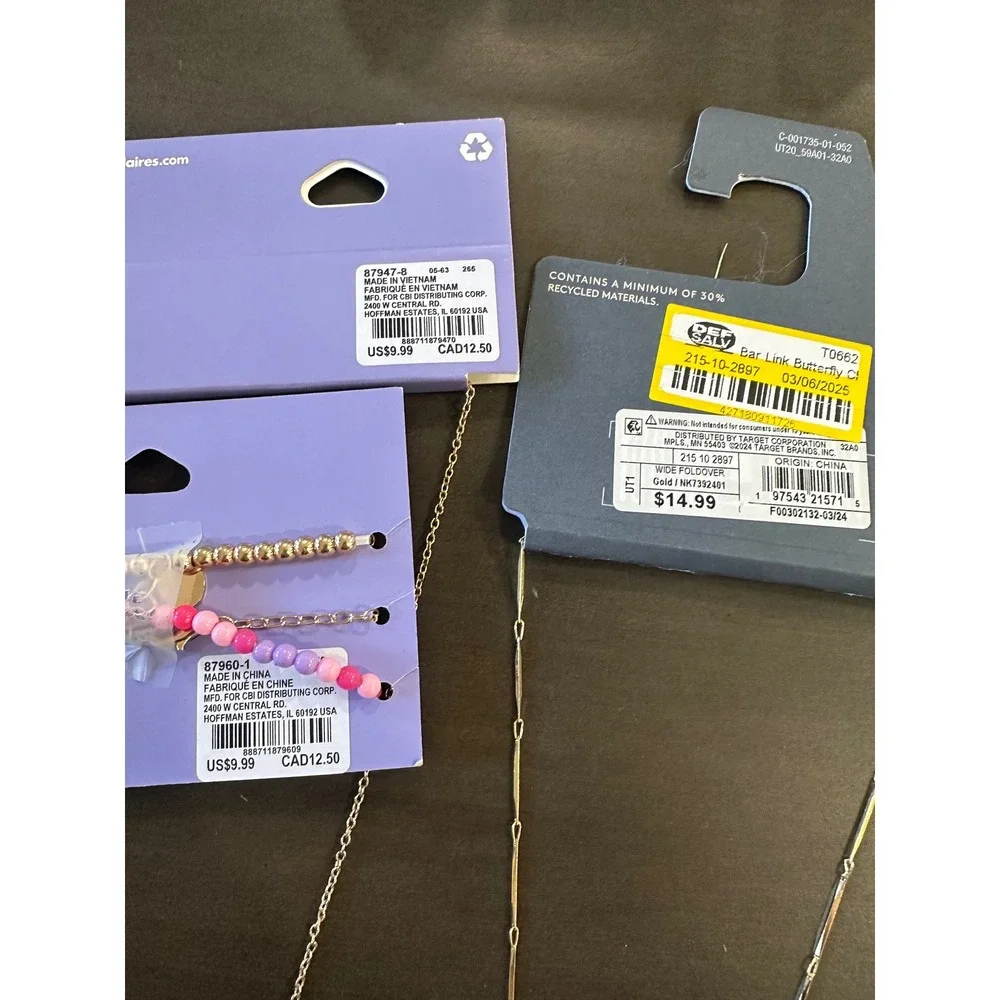 Claire's Universal Thread Kids Gold Tone‎ Butterfly Charm Necklace Bracelet Set